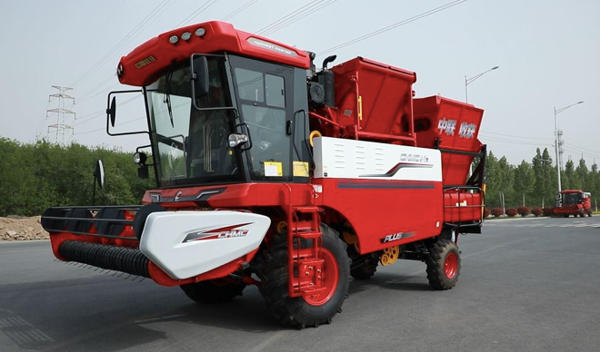 河南夏收一線:24小時(shí)待命的中聯(lián)收獲經(jīng)銷商 144.png