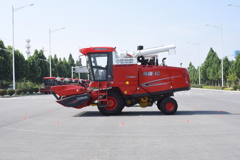 小麥收割機,認準中聯(lián)收獲 1711716189827062.jpg